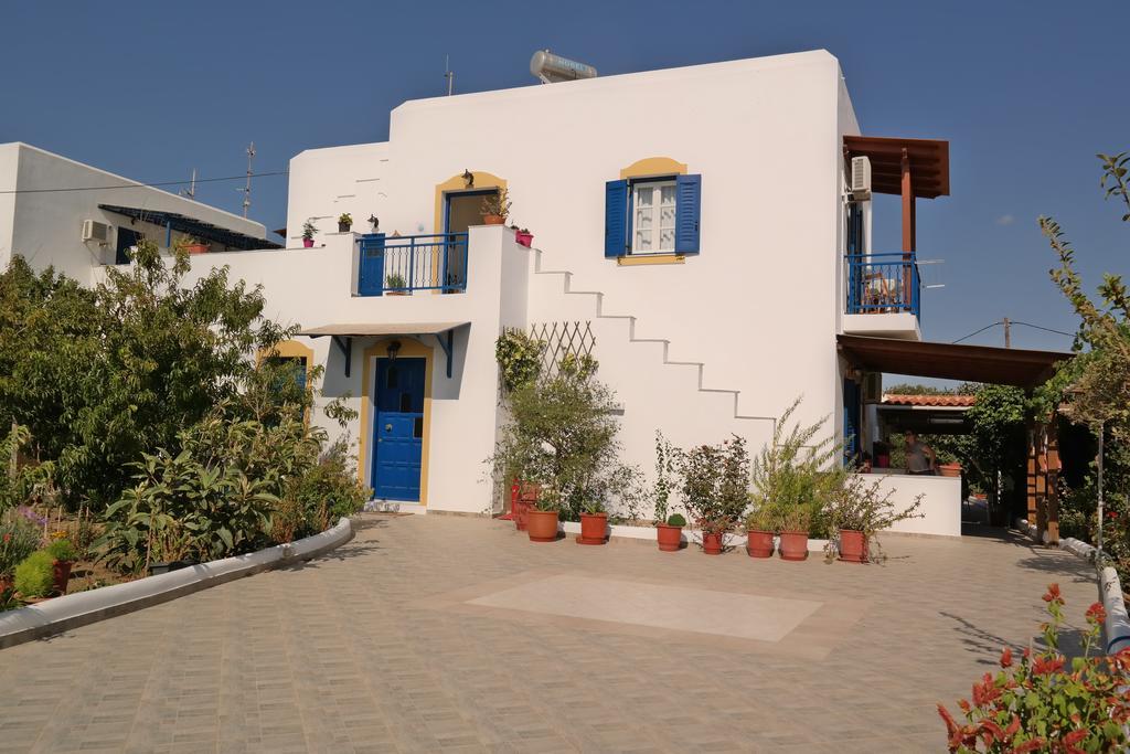 Mina'S Studios In Naxos Island 아기오스프로코피오스 외부 사진